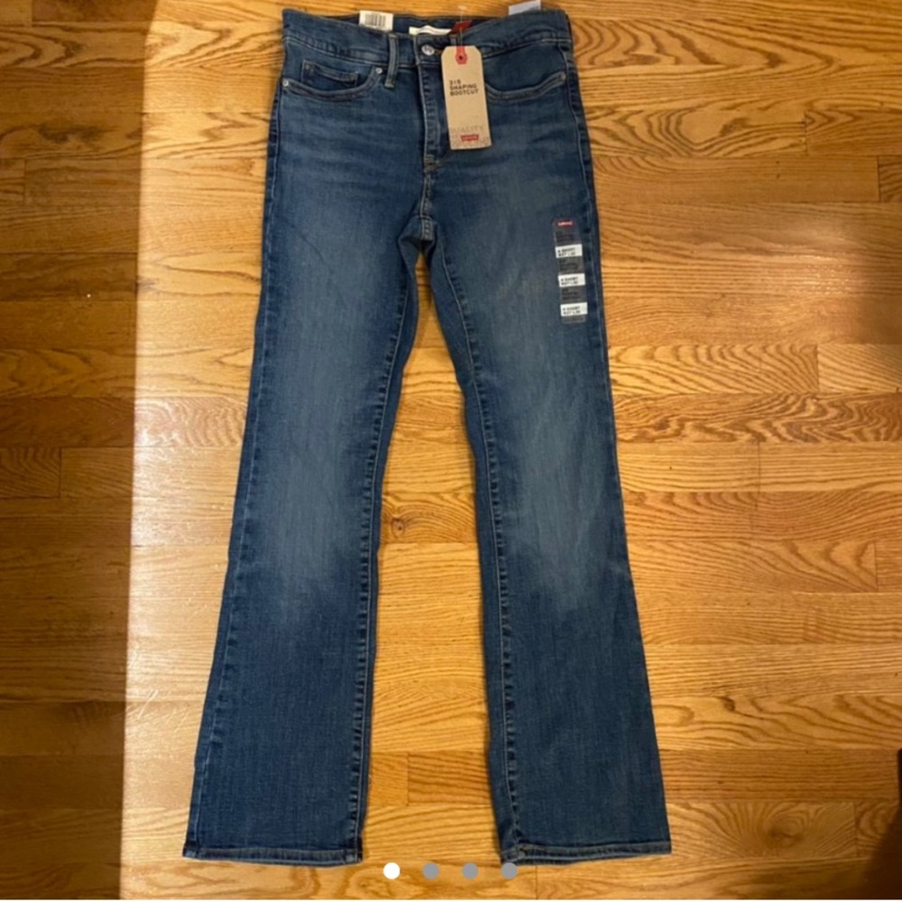 315 Levi’s shaping bootcut jeans